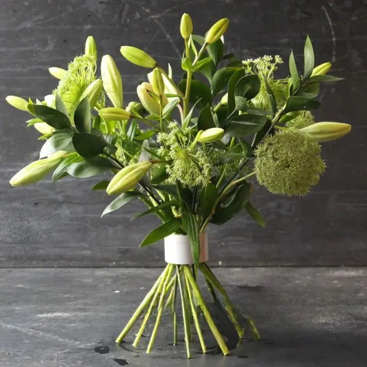 Flower Stem Holder | Spiral Shape | Secure Grip | Heat-resistant
