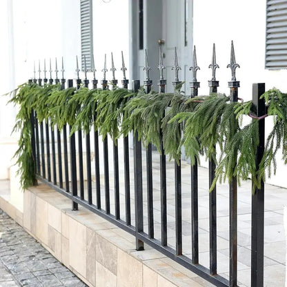 Christmas Garland | Needle-Free | Reusable Decoration | Sustainable
