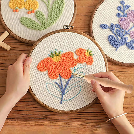 Embroidery Set | Ergonomic Handle | Easy Threading | Wood