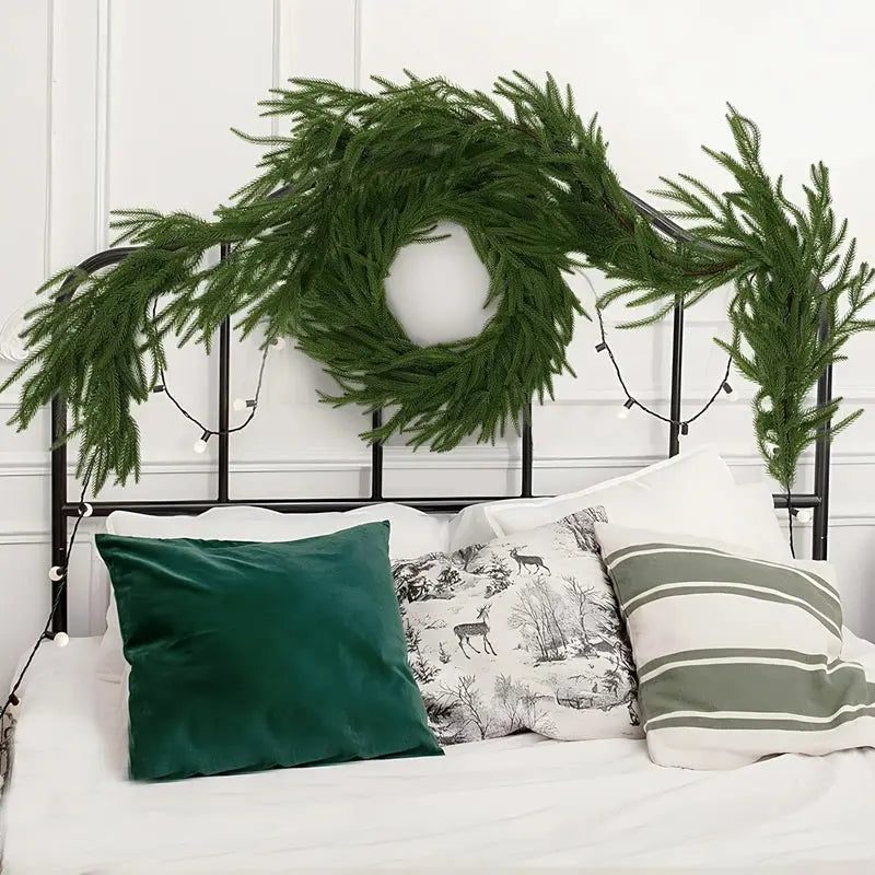 Christmas Garland | Needle-Free | Reusable Decoration | Sustainable